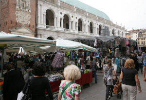 Mercati settimanali