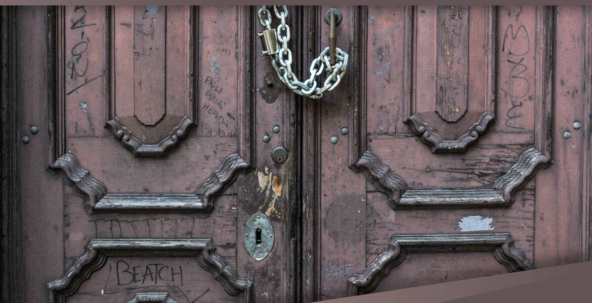 Immagine: Chiesa chiusa