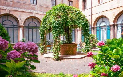 Immagine: Chiostro della biblioteca Bertoliana