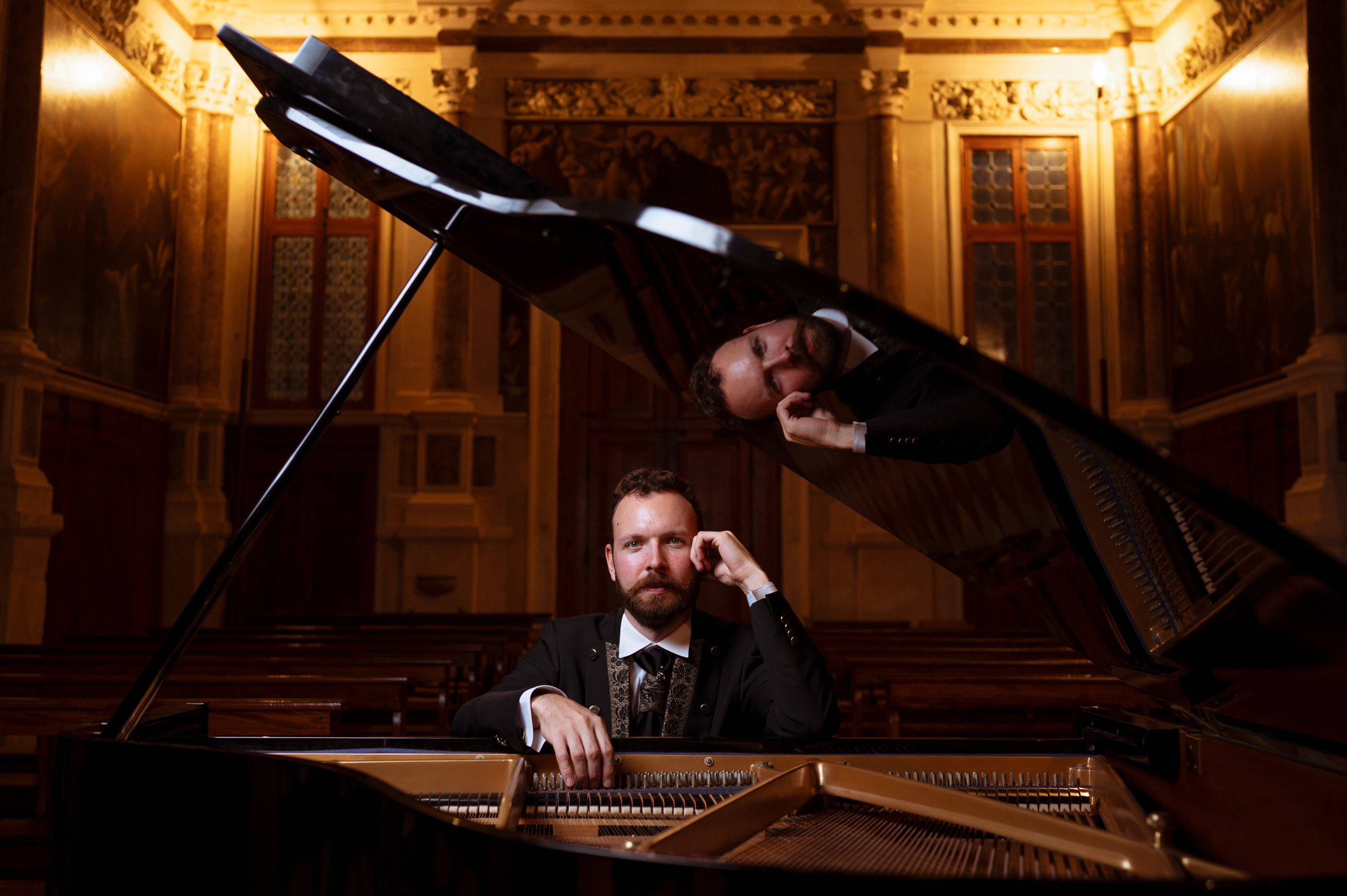 Immagine: Danze d'ombre