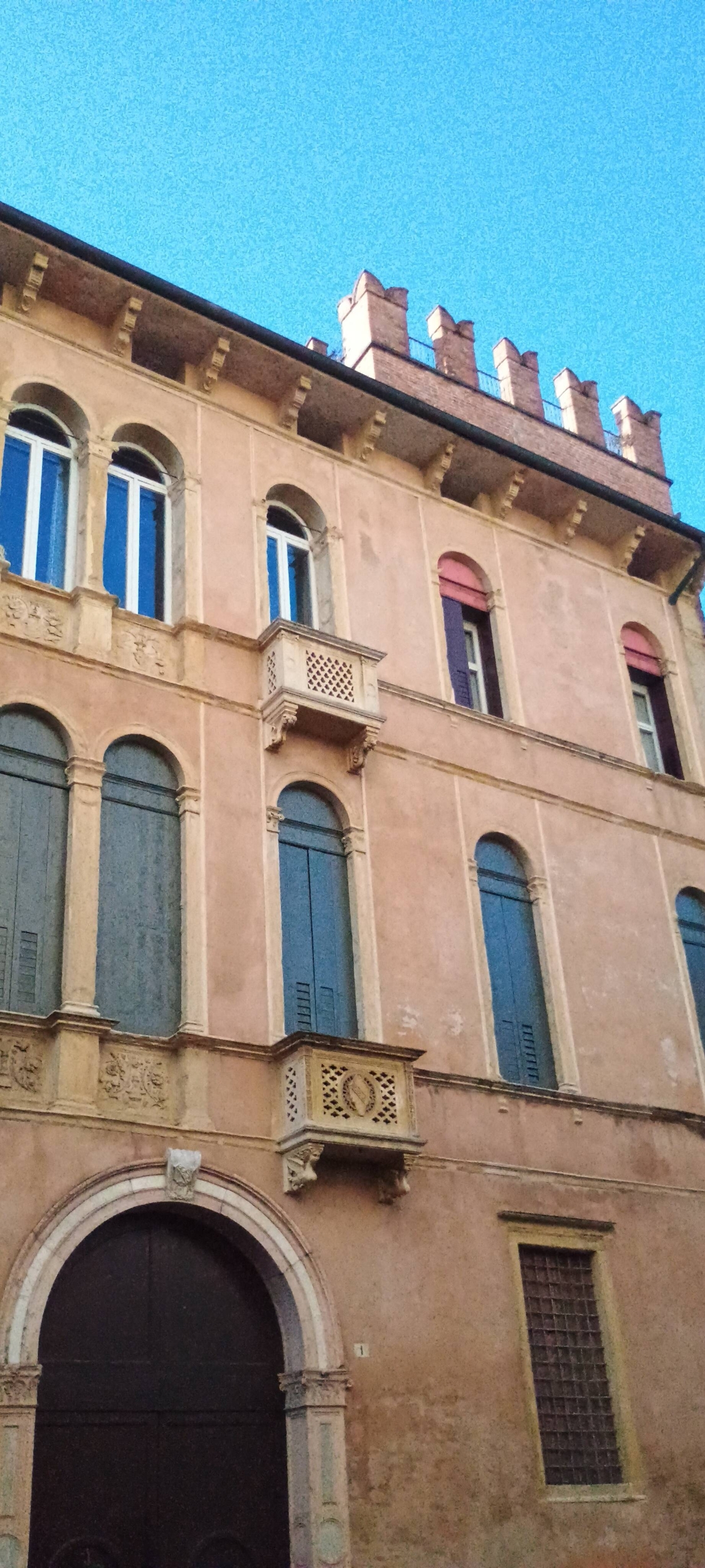 Immagine: Palazzo Negri de Salvi 