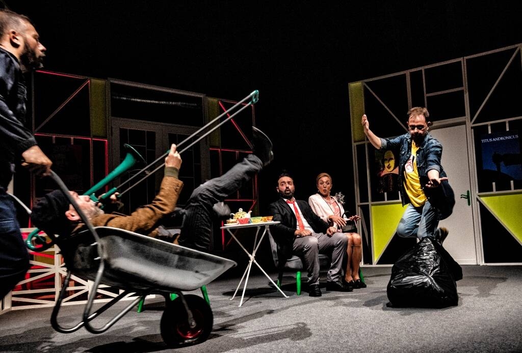 Immagine: “Tom, Dick, Harry”